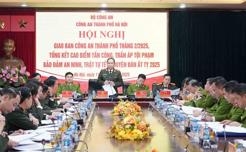 Major General Nguyen Thanh Tung, Director of Hanoi City Police, spoke at the conference. Photo: Hanoi City Police