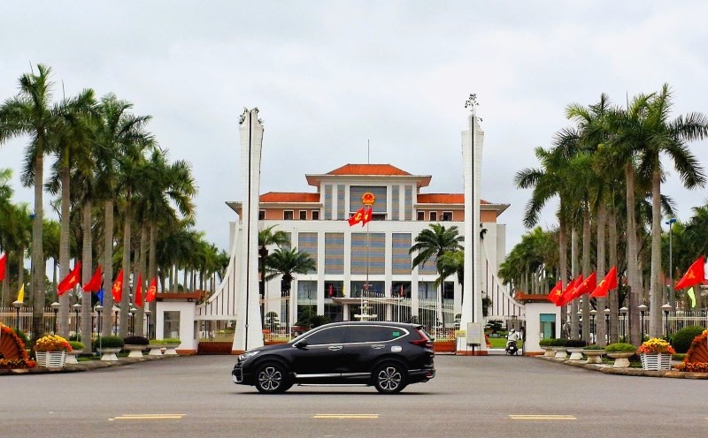 Quang Nam temporarily stops purchasing public vehicles Photo: Nguyen Hoang