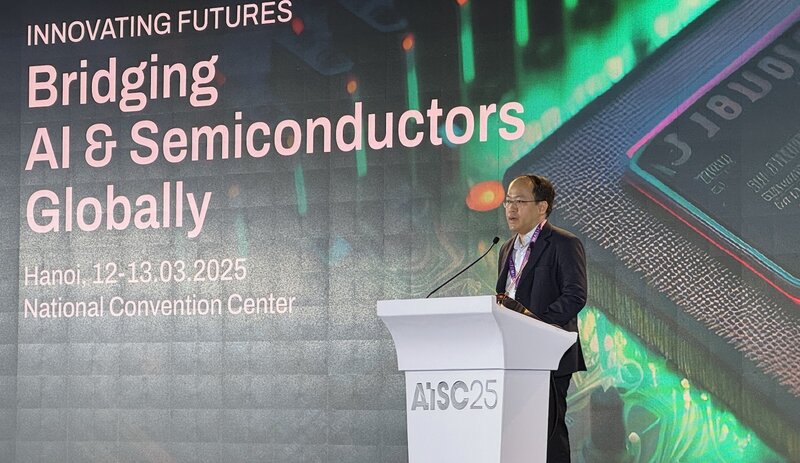 Mr. Vu Quoc Huy - Director of the National Innovation Center - delivered the opening speech at the conference. Photo: Anh Vu