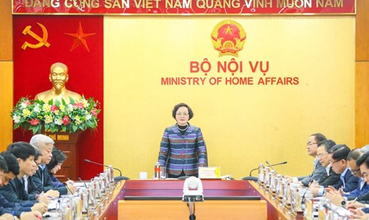 Theo Bộ trưởng Phạm Thị Thanh Trà, Bộ Nội vụ đang hoàn thiện tờ trình, đề án sắp xếp, tổ chức lại đơn vị hành chính các cấp. Ảnh: Bộ Nội vụ