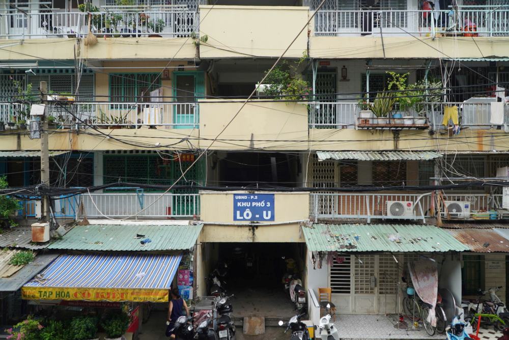 Ho Chi Minh City is trying to speed up the renovation of old apartment buildings. Photo: Chan Phuc