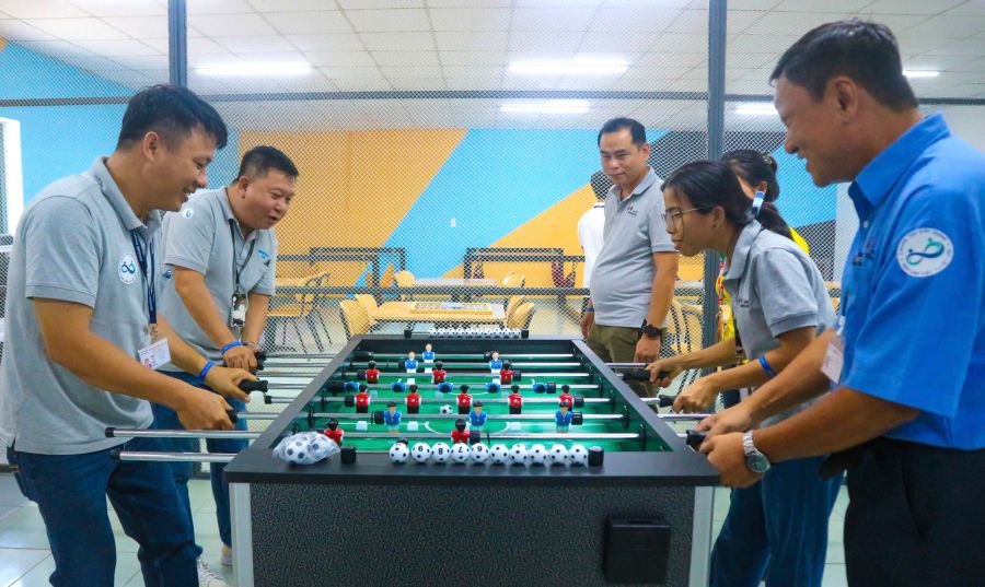 Complex center serving the entertainment needs of workers and laborers at Hwaseung Vina Co., Ltd., Nhon Trach district, Dong Nai. Photo: Ha Anh Chien