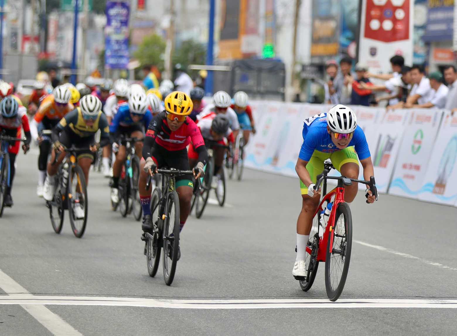 Athletes participating in the 2025 International Cycling Championship. Photo: BWS