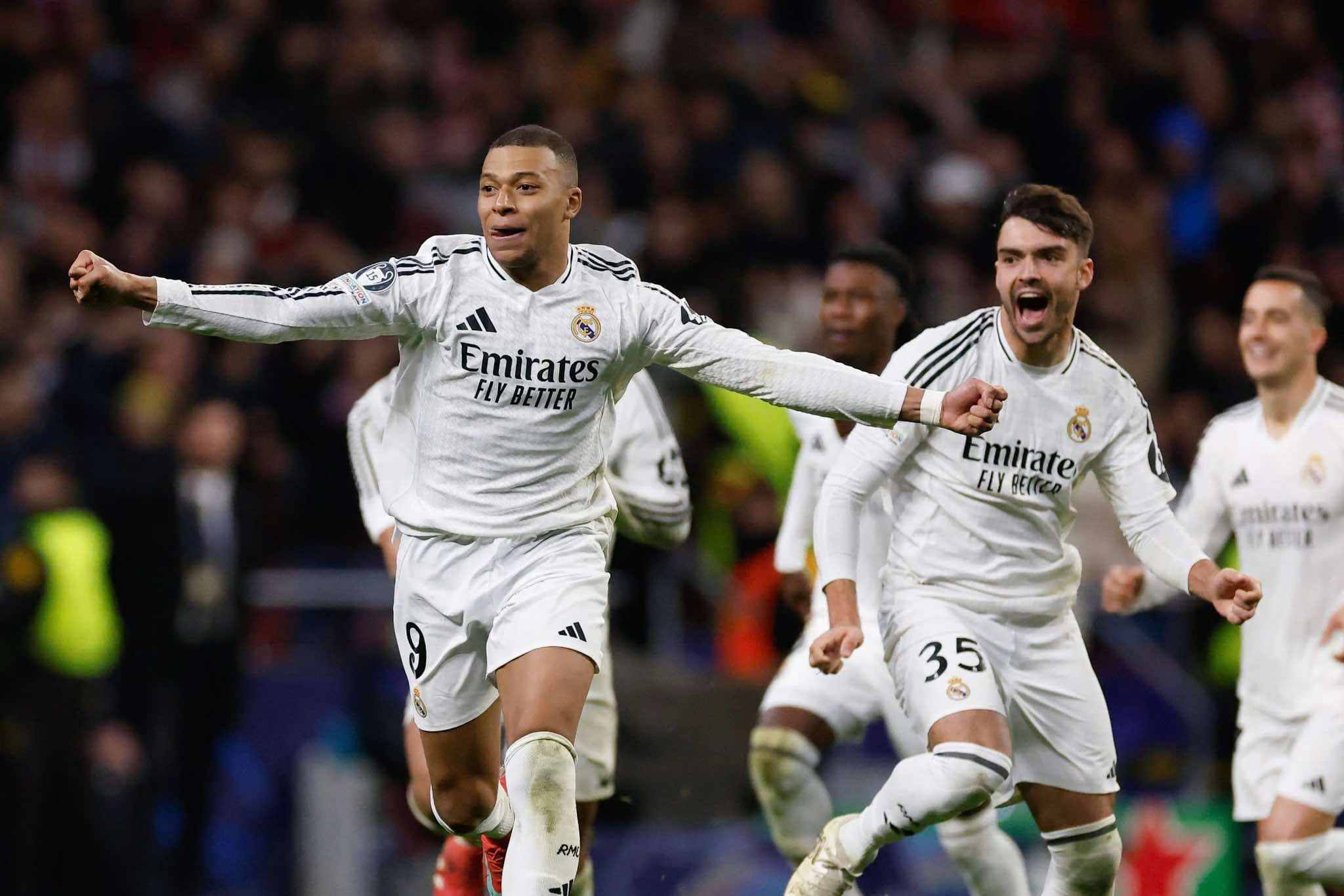 Real Madrid sẽ gặp Arsenal ở tứ kết Champions League. Ảnh: AFP