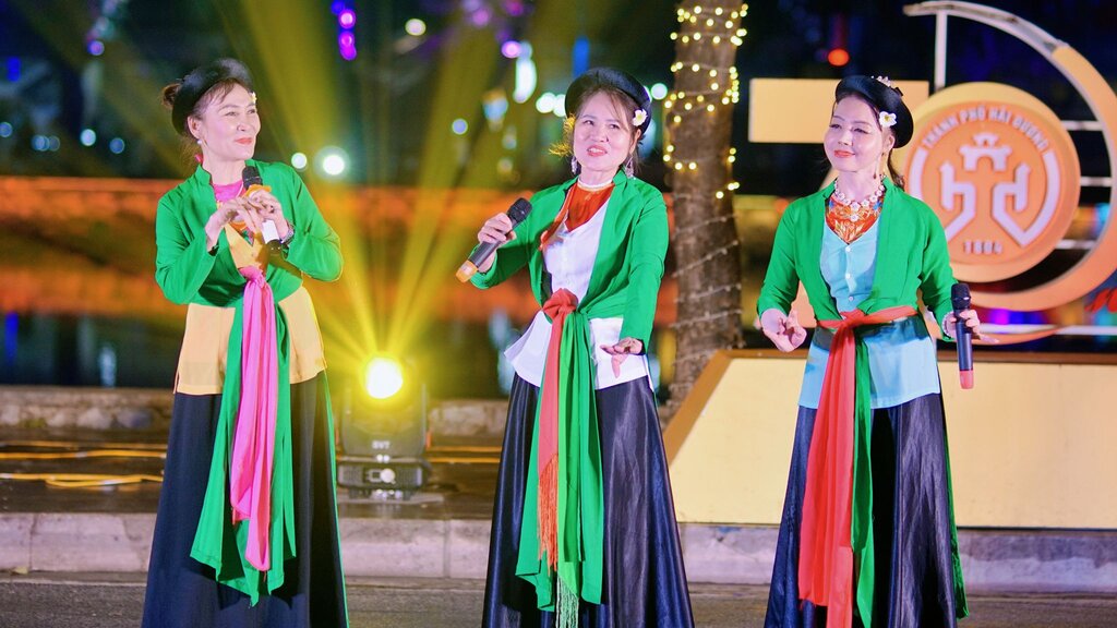 Hai Duong strives to preserve and spread his love for Cheo art. Photo: Pham Hop