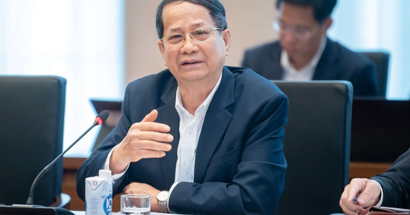 Chiến Lược Thu Hút Nhân Tài Cho Trung Tâm Tài Chính Việt Nam Trong Thời Kỳ Toàn Cầu Hóa