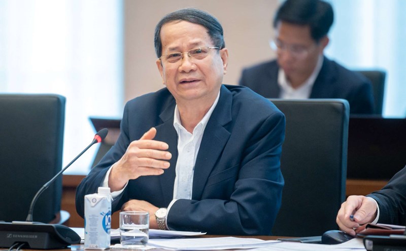 Associate Professor, Dr. Ngo Tri Long - Economic expert. Photo: Character provided