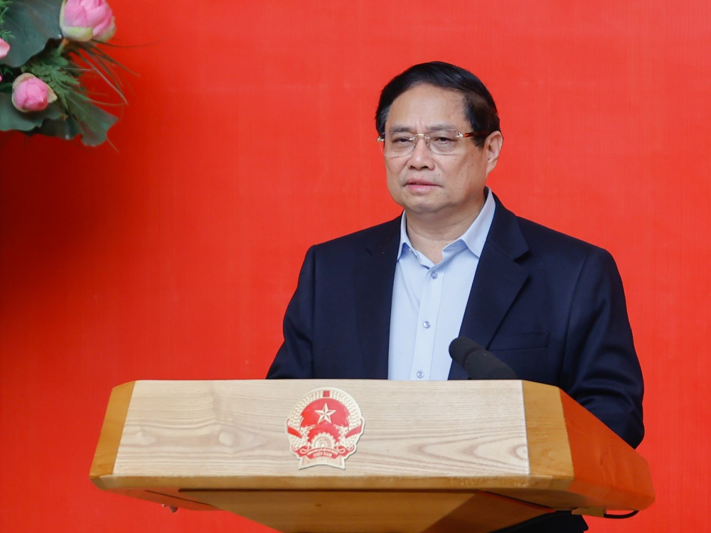 Politburo member and Prime Minister Pham Minh Chinh emphasized the application of digital technology and AI in the leadership, management and administration of the Party and State. Photo: VGP/Nhat Bac
