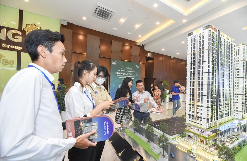 The demand for real estate has increased again after a period of stagnation. Photo: Phu Dong
