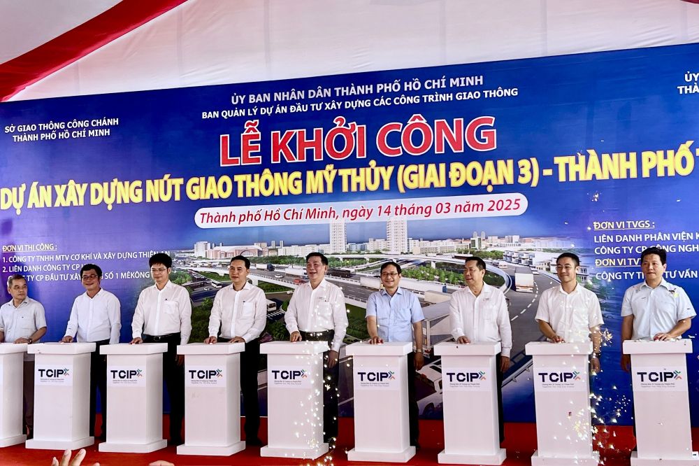 Lễ khởi công xây dựng nút giao Mỹ Thủy (TP Thủ Đức) ngày 14.3. Ảnh: Minh Tâm