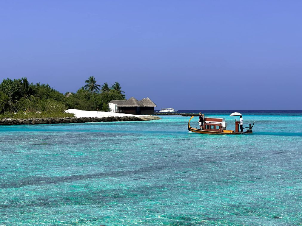The blue sea paradise of Maldives. Photo: Quoc Thai
