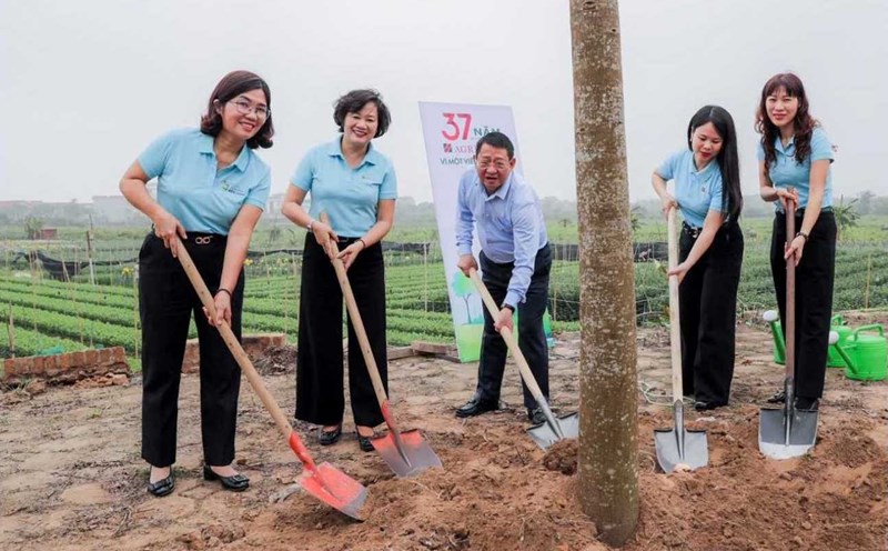 Agribank spreads "For a Green Future" in Me Linh. Photo: Agribank
