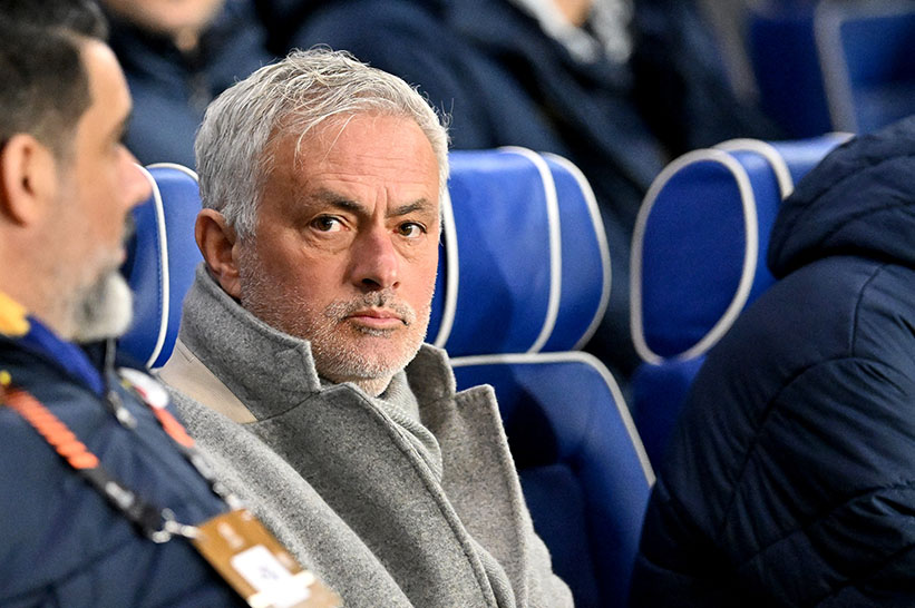 Jose Mourinho could fall into a deadlock this season with Fenerbahce. Photo: AFP