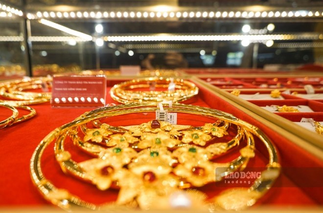 Giá vàng vượt 3.000 USD/ounce, động lực nào đang thúc đẩy?