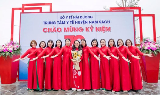 Nữ cán bộ y tế Nam Sách, tỉnh Hải Dương giỏi chuyên môn, tích cực phong trào. Ảnh: Trung tâm Y tế huyện Nam Sách