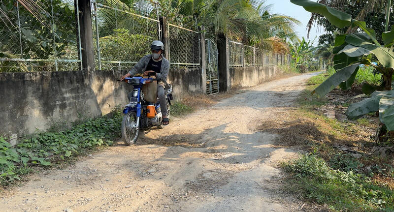 By 2030, the degraded road will be completely repaired. Photo: Hoang Loc