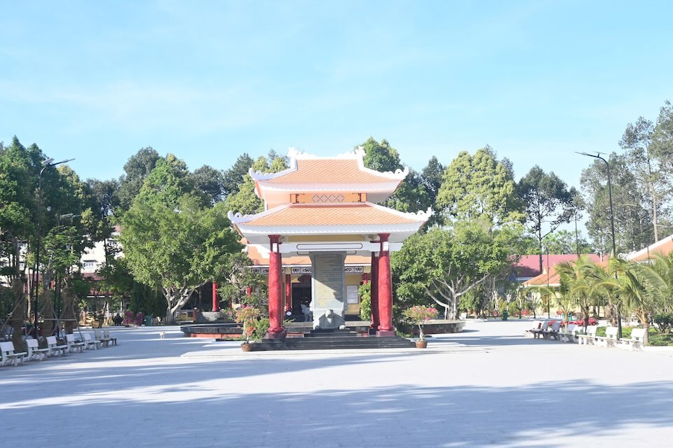 The memorial site of General Nguyen Thi Dinh in Phong Dien hamlet, Luong Hoa commune. Photo: Thanh Nhan