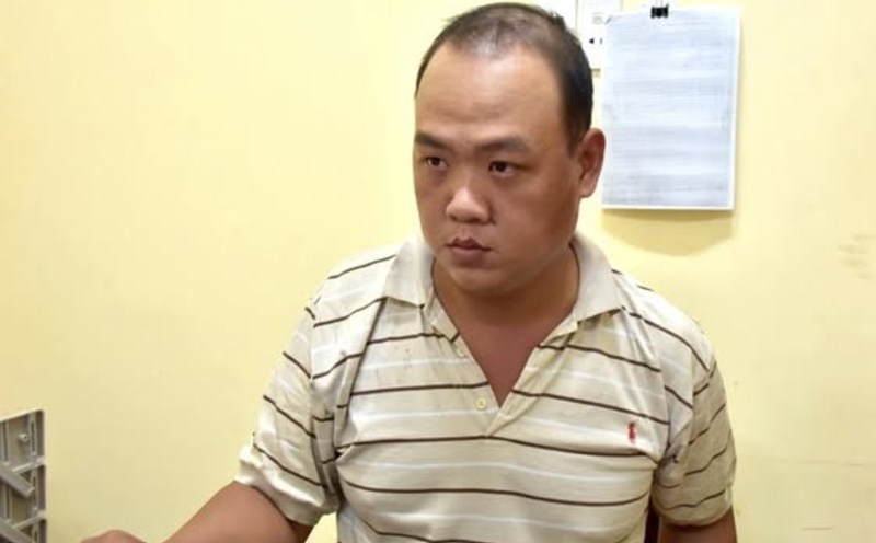 The gold shop robber was controlled and arrested. Photo: Provided by the police