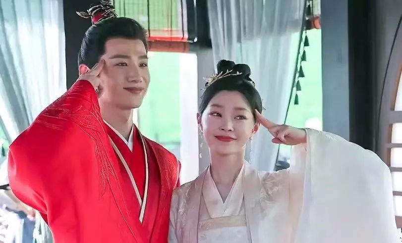 Bai Kinh Dinh and Tong Dat. Photo: VieON.