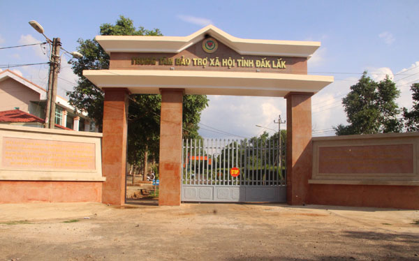 Dak Lak Provincial Social Protection Center - where there have just been many cases of suspected food poisoning. Photo: Dang Hai