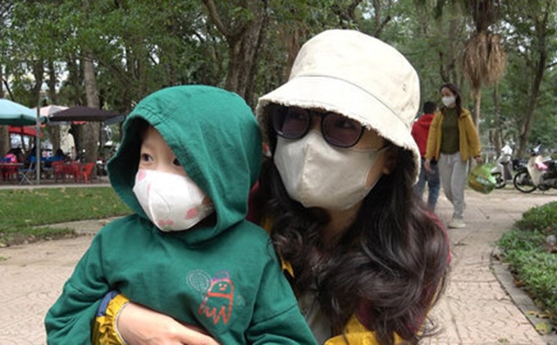 Wearing a mask, adding resistance to children to prevent measles