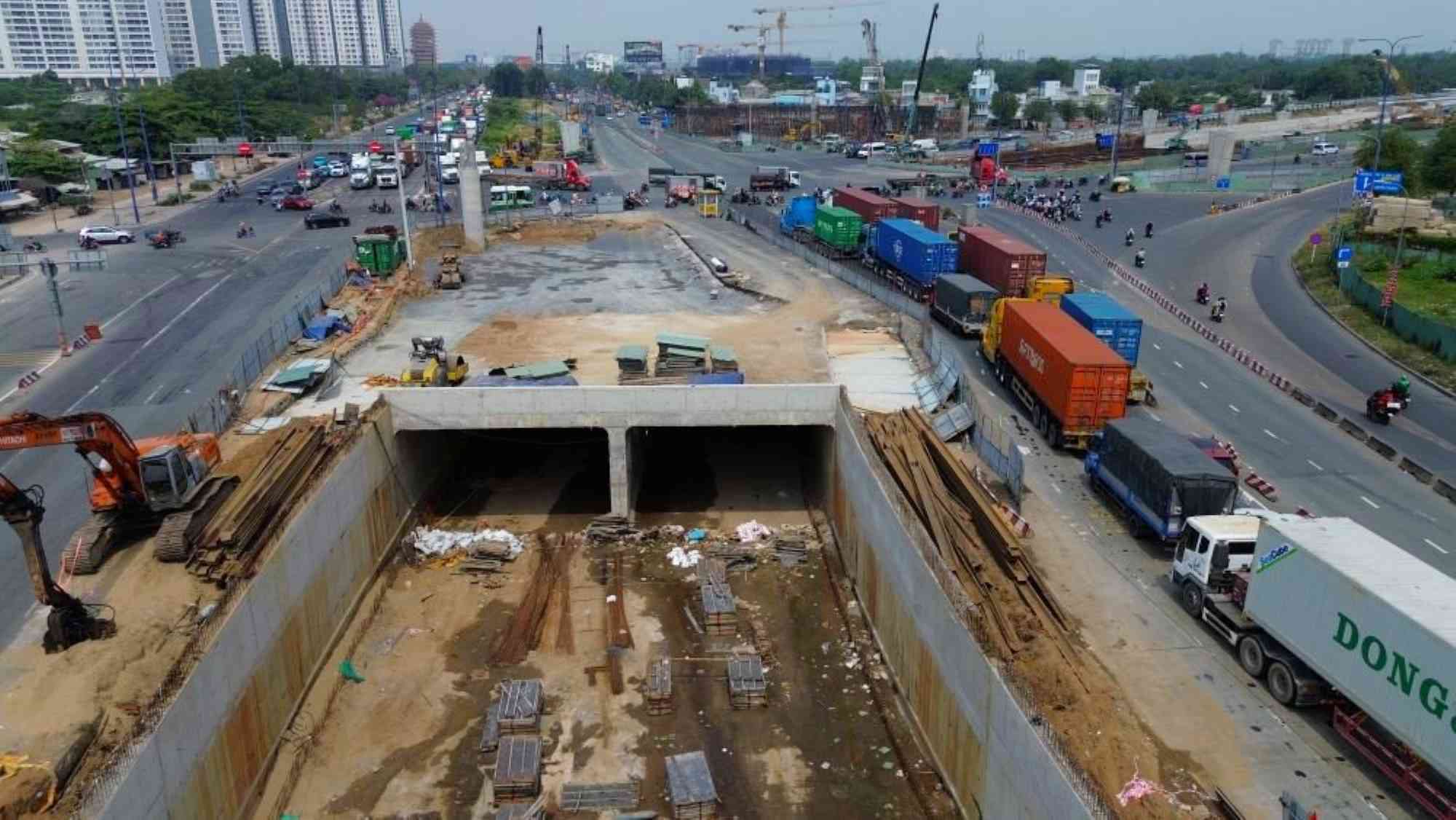 The An Phu intersection underpass (Thu Duc City) will open to traffic before April 30. Photo: Anh Tu