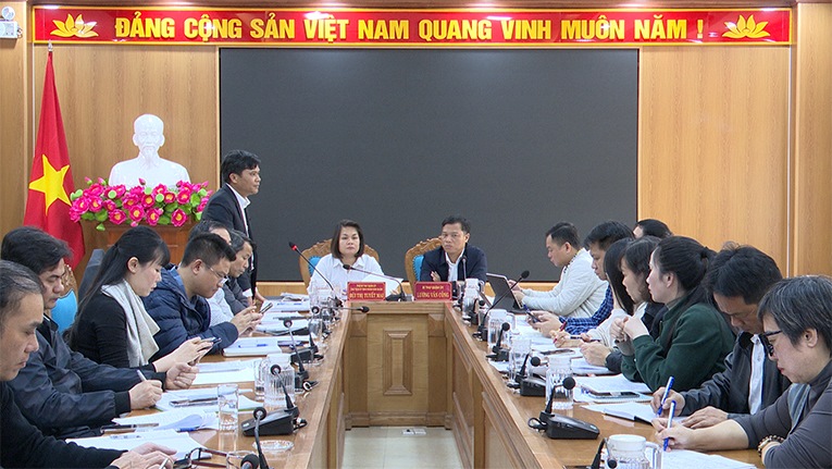 Kien An District held a meeting to clear the land for the Hanh Phuc flower garden project. Photo: Kien An District Portal, Hai Phong