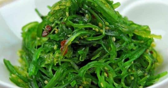Seaweed has the ability to help purify the body. Photo: Kieu Vu