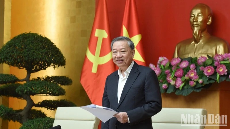 General Secretary To Lam noted that we must try our best to avoid the always lurking middle-income trap. Photo: Tran Hai