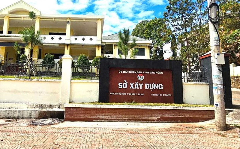 The Dak Nong Department of Home Affairs is checking the process of selecting and arranging department-level staff at the Department of Construction. Photo: Bao Lam