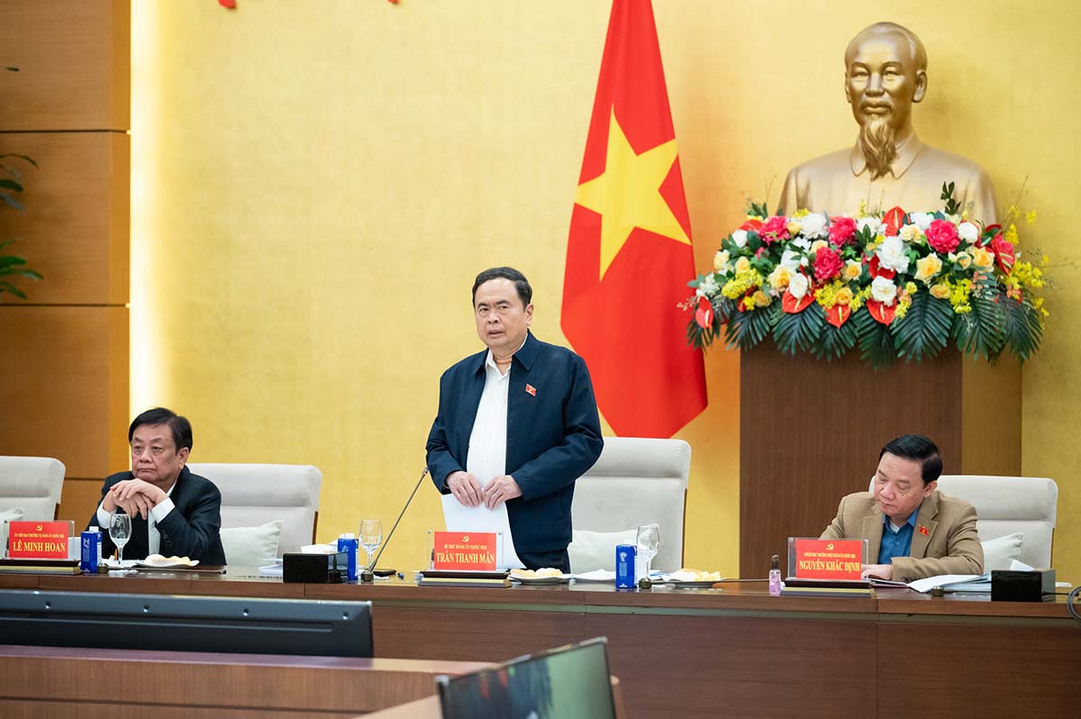 National Assembly Chairman Tran Thanh Man said that after amending the Constitution, he will study and consider abolishing the district level and reorganizing the provincial level. Photo: Quochoi.vn