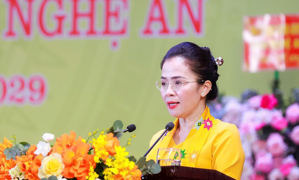 Ms. Vo Thi Minh Sinh - Chairwoman of the Provincial Fatherland Front Committee holds the position of Deputy Secretary of the Nghe An Provincial Party Committee. Photo: Ngoc Anh