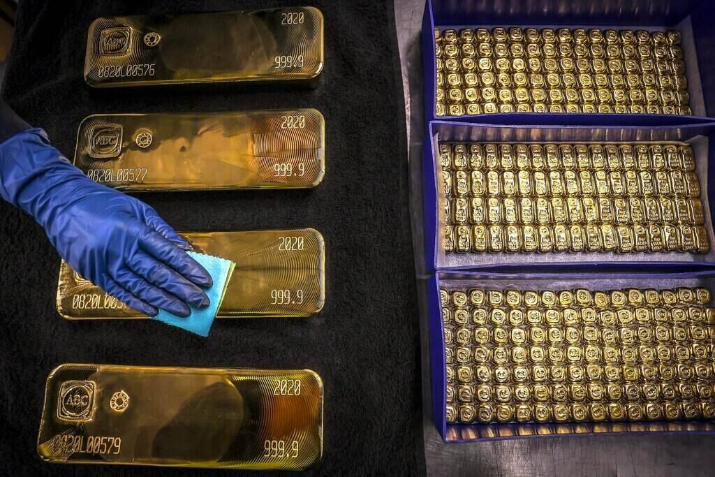 Gold prices are forecast to reach $3,200 in the next 4 quarters. Photo: AFP