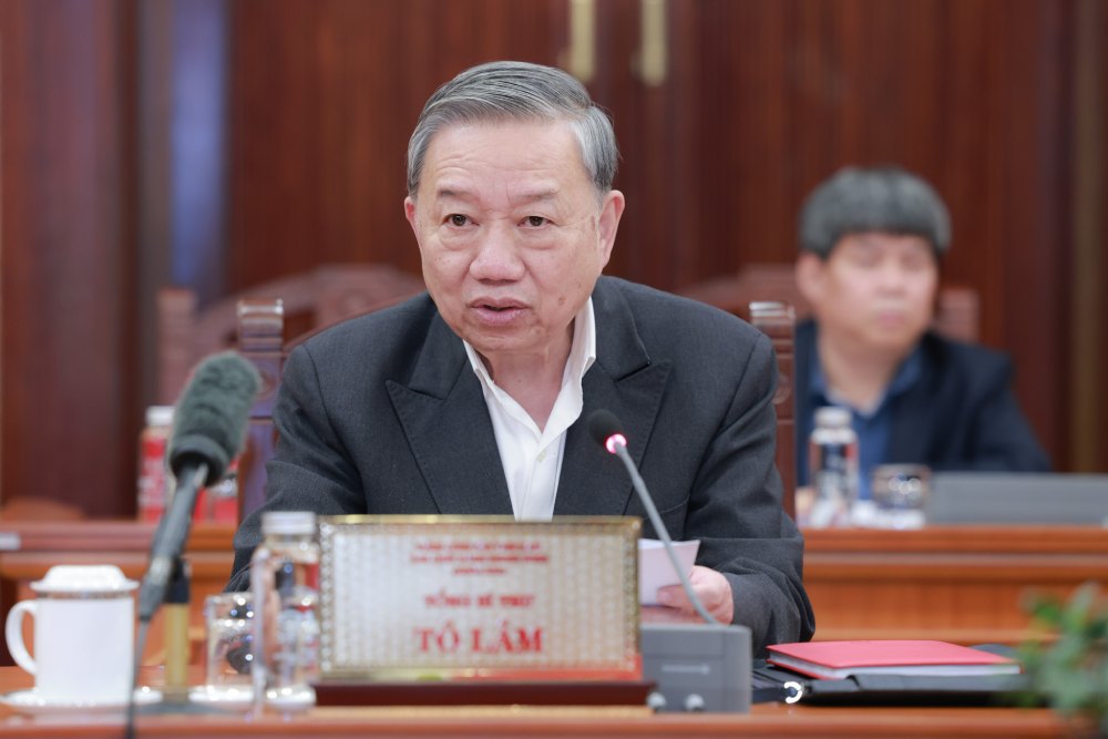 General Secretary To Lam delivered the opening speech at the meeting with the Government Inspectorate Party Committee. Photo: Hai Nguyen