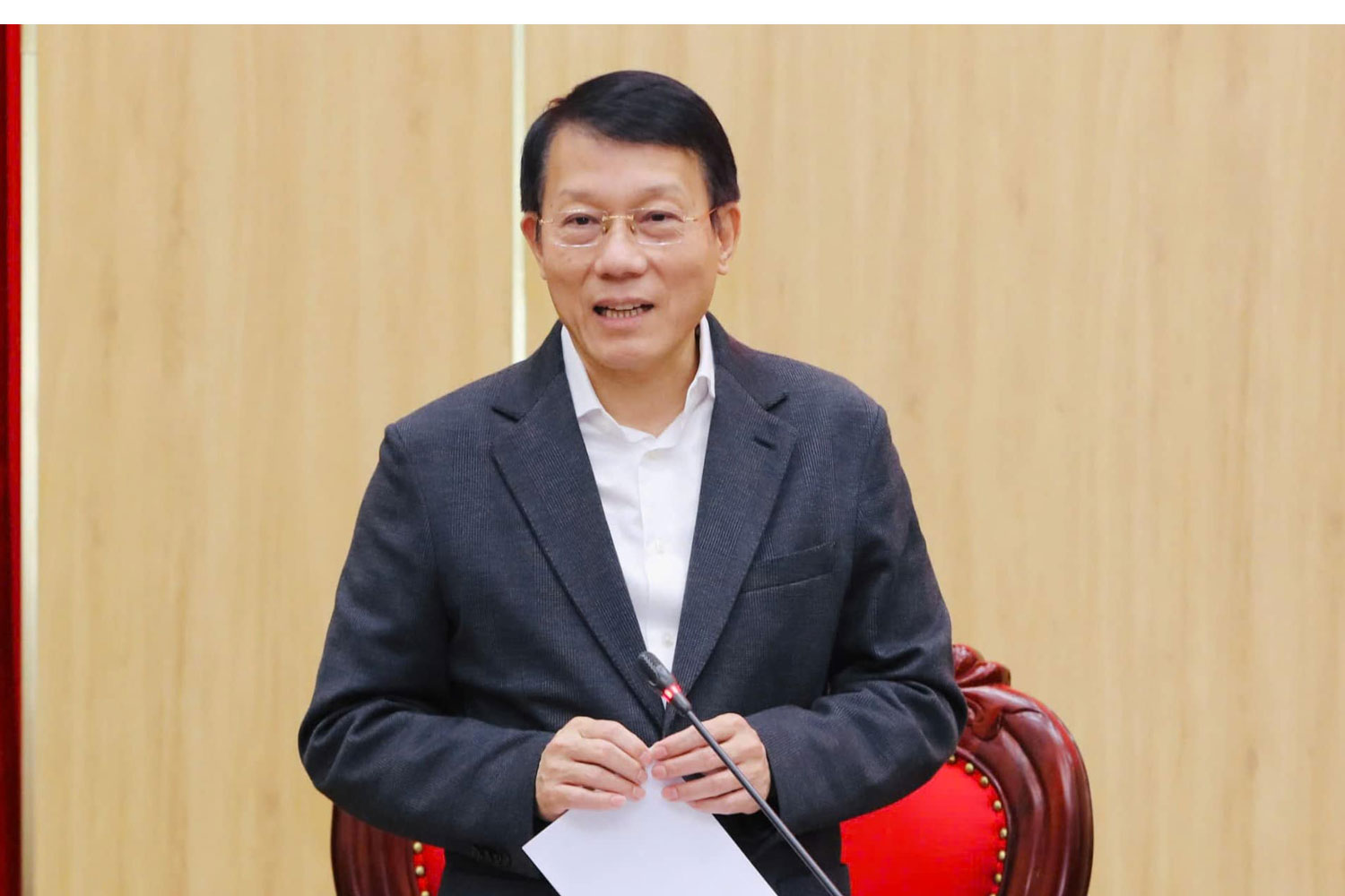 General Luong Tam Quang - Politburo member, Minister of Public Security, Head of the Inspection Team delivered a concluding speech at the working session with the Standing Committee of the Ninh Binh Provincial Party Committee. Photo: Nguyen Truong