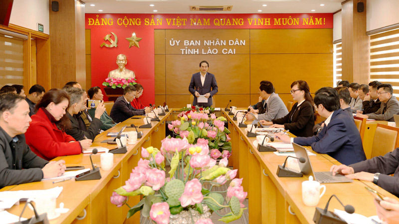 More than 100 officials have applied for early retirement to facilitate the arrangement of the administrative apparatus. Photo: Lao Cai Information Portal