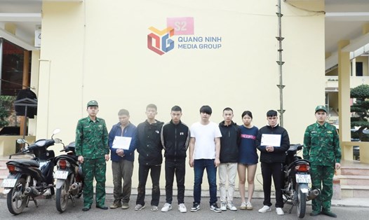 Các đối tượng đưa dẫn và xuất cảnh trái phép bị Bộ đội Biên phòng tỉnh Quảng Ninh bắt giữ. Ảnh: Bộ đội Biên phòng tỉnh Quảng Ninh.