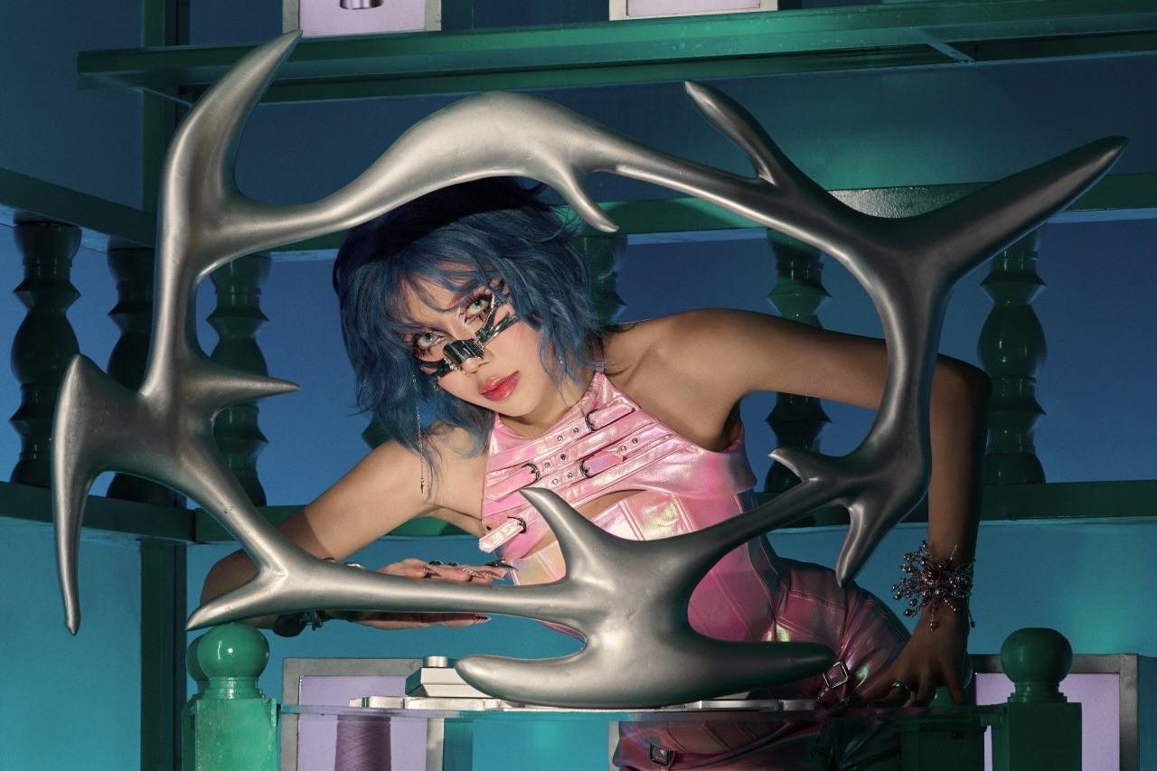 Singer Trang Phap. Photo: Provided by the artist.