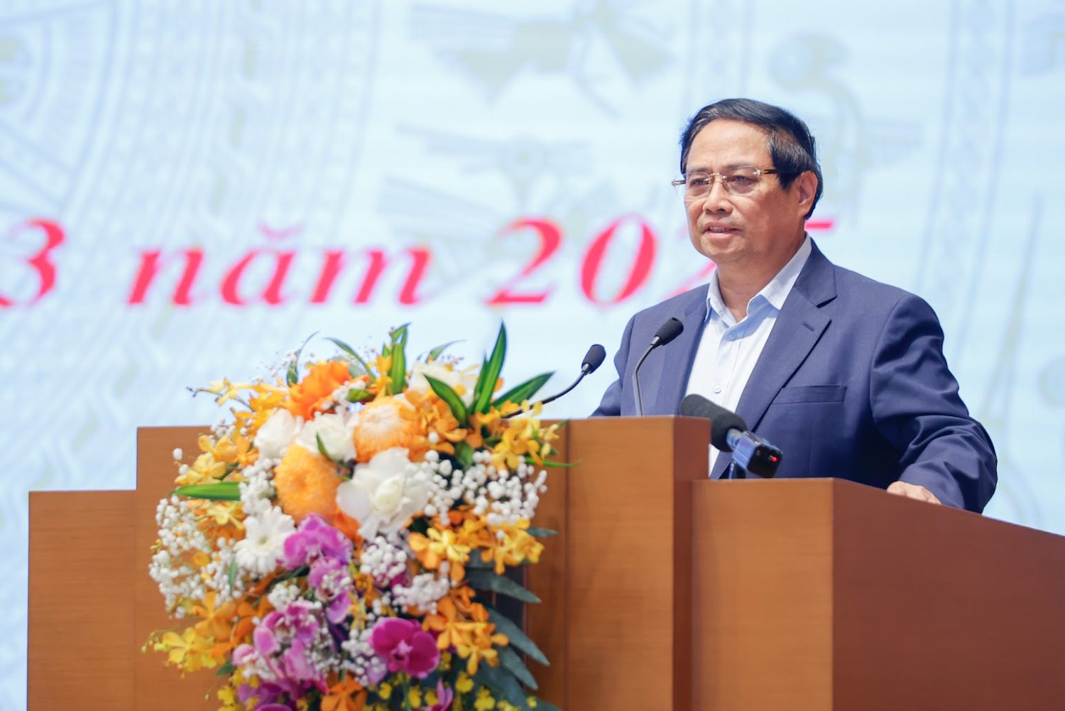Politburo member and Prime Minister Pham Minh Chinh emphasized the spirit of "the apparatus must be streamlined, data must be connected, and governance must be smart". Photo: VGP/Nhat Bac