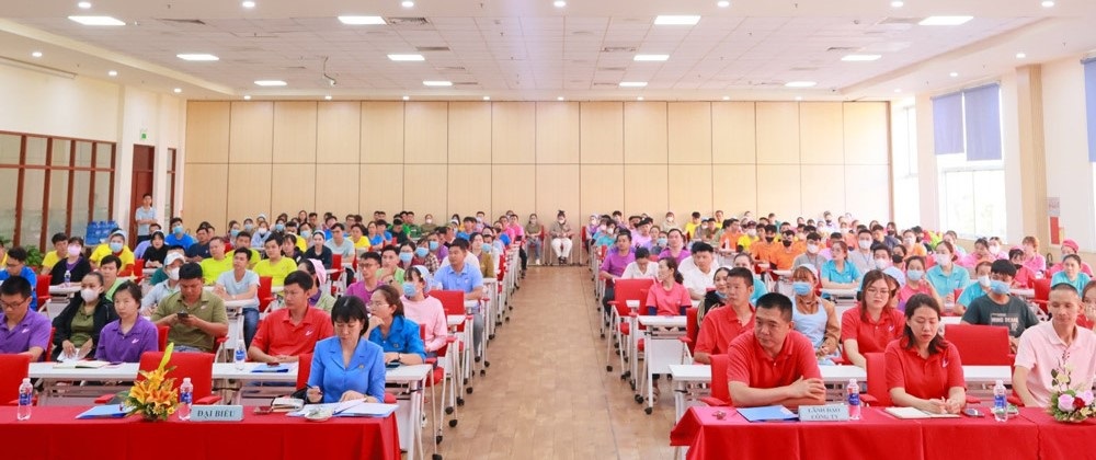 About 250 workers attended the 2025 Workers' Conference of Gain lucky Company Limited (Vietnam). Photo: Quoc Huy