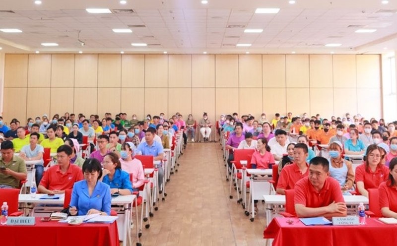 About 250 workers attended the 2025 Workers' Conference of Gain lucky Company Limited (Vietnam). Photo: Quoc Huy