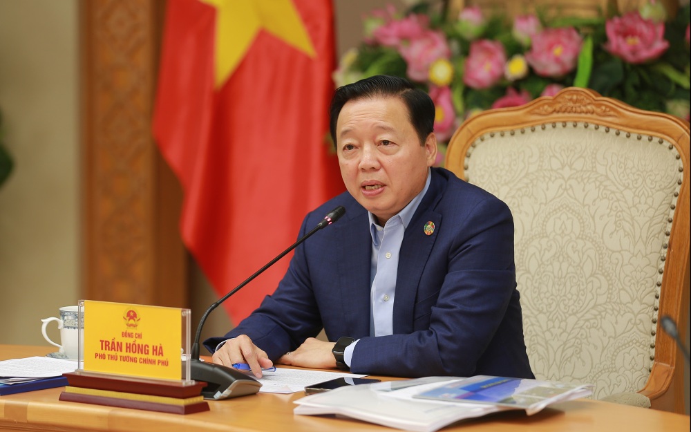Deputy Prime Minister Tran Hong Ha requested that in the process of arranging and adjusting administrative boundaries, ministries and branches coordinate and support Ba Ria-Vung Tau province. Photo: Minh Khoi/VGP
