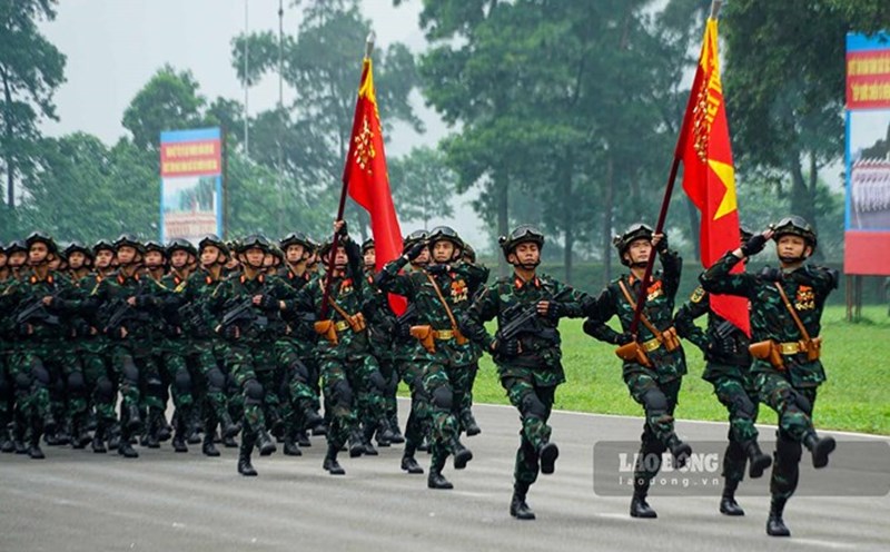 Military officers, police officers... are one of the beneficiaries of policies when streamlining the apparatus. Illustrative photo: Tran Vuong