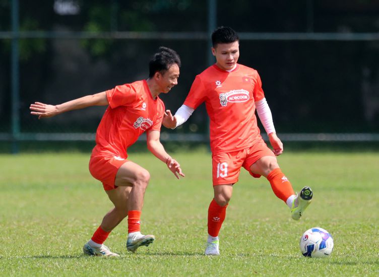 The Vietnam team will play a friendly match with Cambodia on March 19. Photo: Thanh Vu