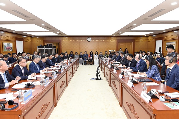 The Minister of Finance worked with the US-ASEAN Business Council. Photo: Ministry of Finance