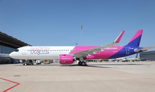Hãng hàng không Air Wizz của Hungary được cho là đã sẵn sàng thực hiện các chuyến bay tới Ukraina khi sân bay tại Lviv được mở cửa trở lại. Ảnh: Xinhua