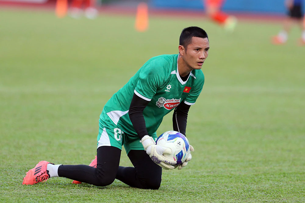Dinh Trieu is recovering from injury and can play against Cambodia. Photo: Thanh Vu