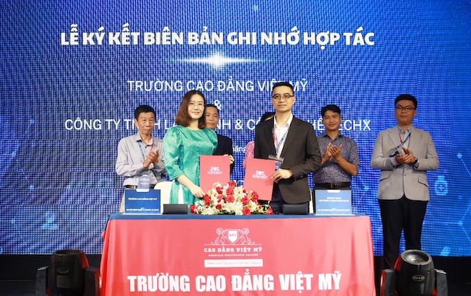 Truong Cao dang Viet My TP.HCM ky ket bien ban ghi nho hop tac thanh cong voi cac doanh nghiep. Anh: Cao dang Viet My