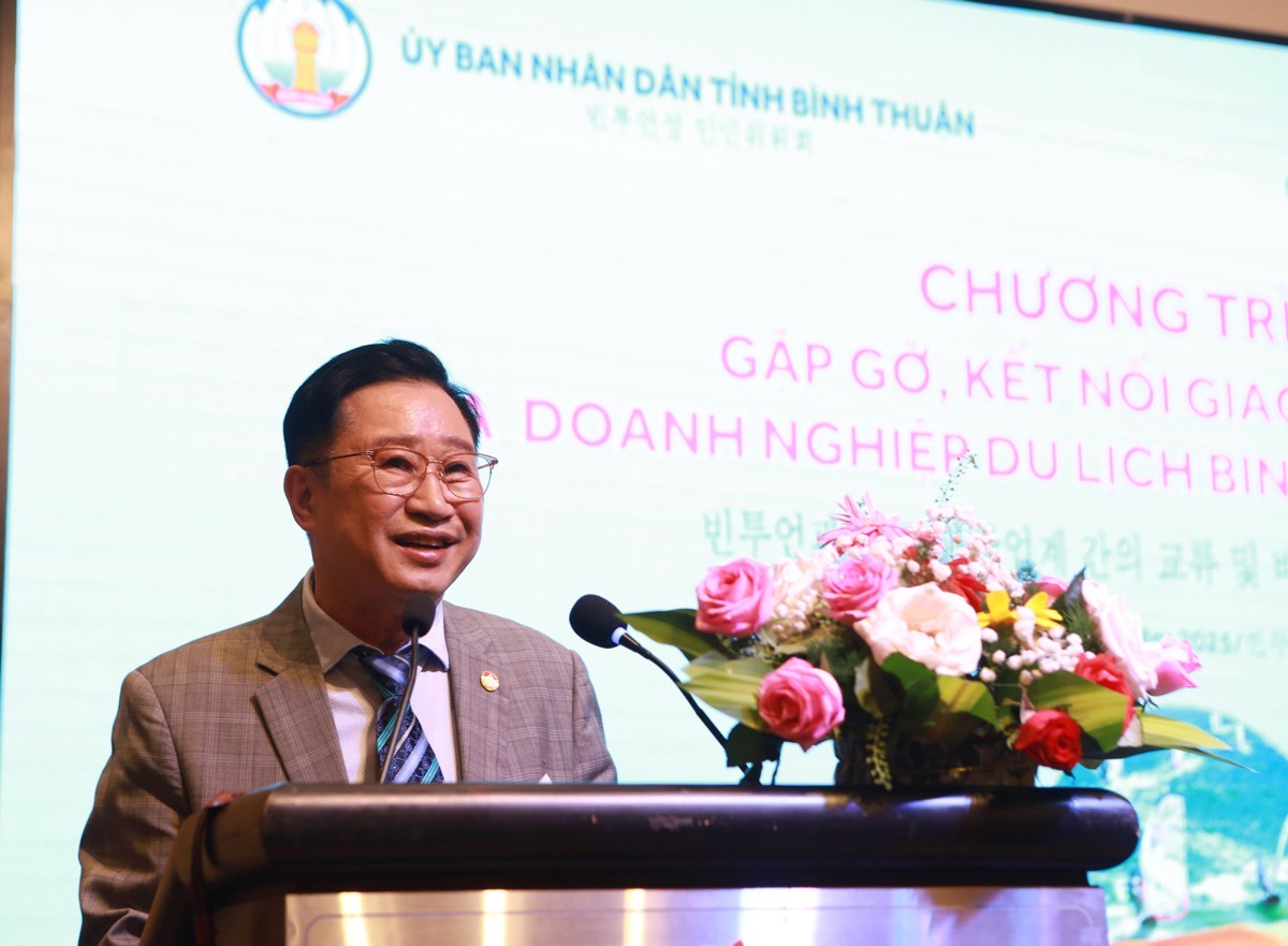 Dai su Du lich Viet Nam tai Han Quoc Ly Xuong Can phat bieu. Anh: Duy Tuan 