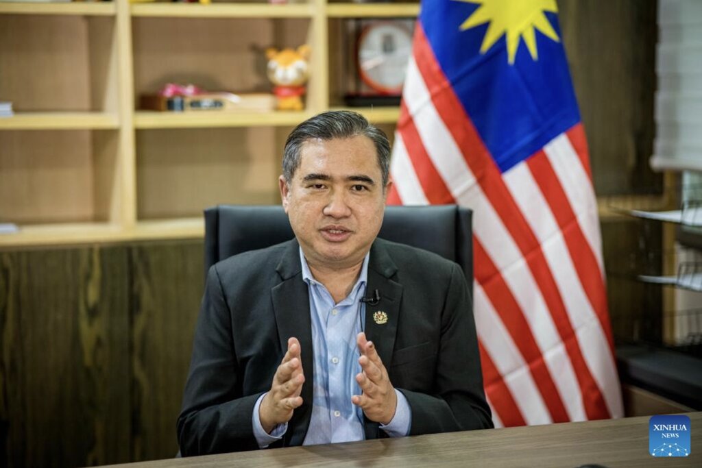 Malaysian Transport Minister Loke Siew Fook confirmed that Malaysia has reached an agreement to restart the search for MH370. Photo: Xinhua